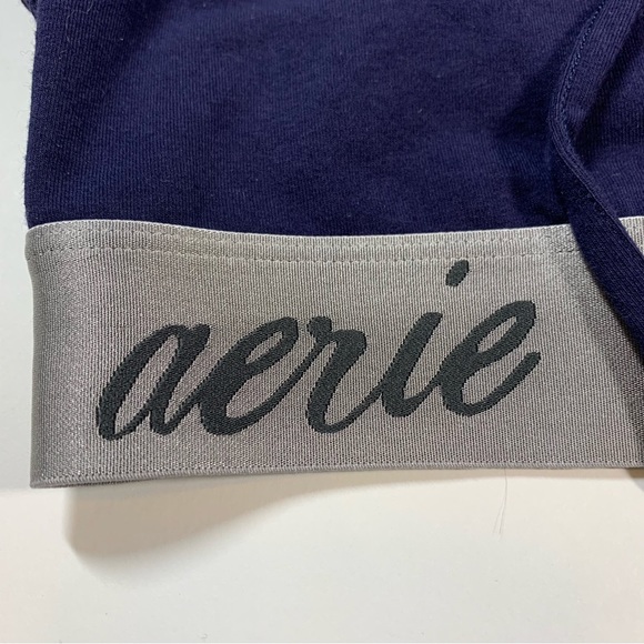 Med Aerie blue lace up front sports bra - Picture 4 of 13